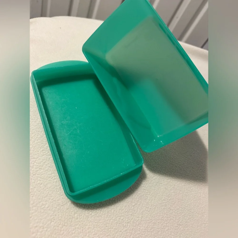 Tupperware Impressions 1 lb. Butter Dish Vintage Teal Green